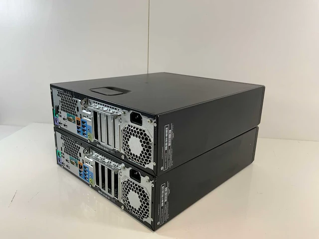Hp z240 sff, core(tm) i7 6th gen, 32 gb ram, 512 gb ssd desktops (2x) - afbeelding 4 van  5
