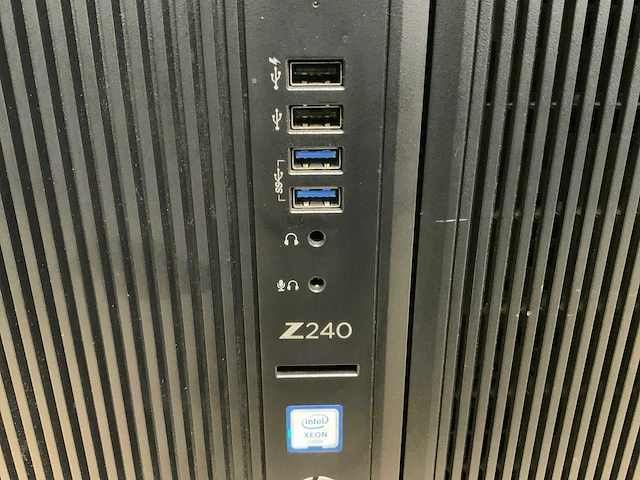 Hp z240 workstation (xeon) desktop (2x) - afbeelding 4 van  7