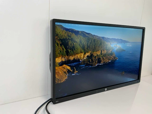 Hp (z27s) 27”, 3840x2160 (uhd) ips monitor - afbeelding 3 van  6