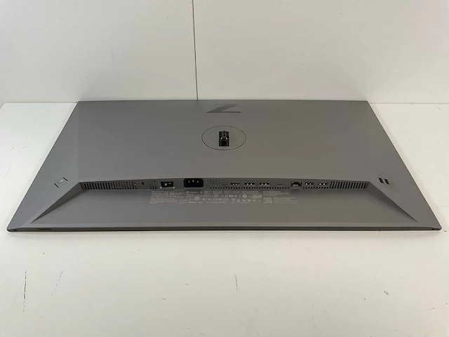 Hp (z27u) 27”, 2560x1440 (qhd) ips monitor - afbeelding 4 van  6