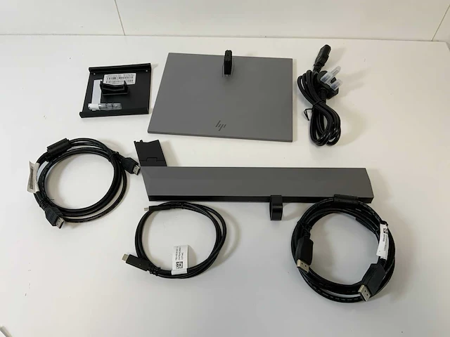 Hp (z27u g3) 27”, 2560x1440 (qhd) ips monitor - afbeelding 9 van  10
