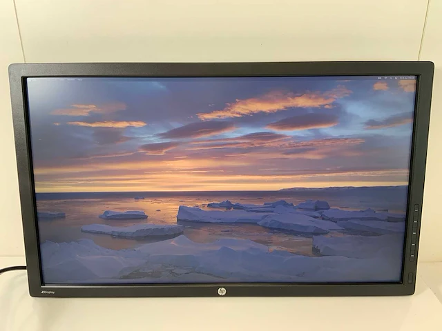 Hp (z27x) 27”, 2560x1440 (qhd) ips monitor - afbeelding 1 van  7
