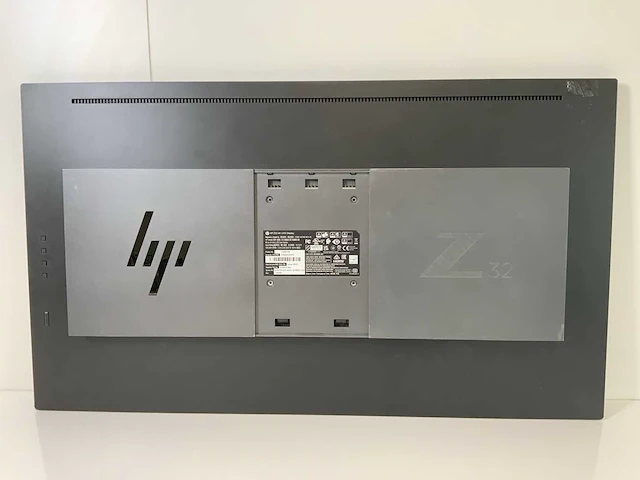 Hp (z32) 32”, 3840x2160 (uhd) ips monitor - afbeelding 4 van  7