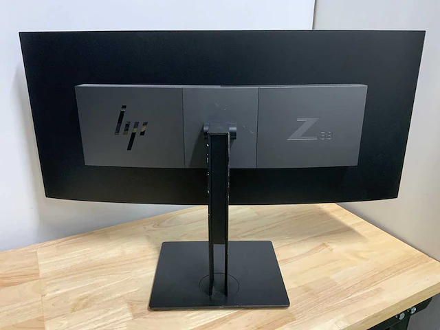 Hp z38(curved) monitor - afbeelding 2 van  5