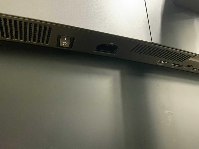 Hp z38(curved) monitor - afbeelding 3 van  5
