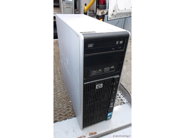 Hp z400 met xeon - afbeelding 1 van  1