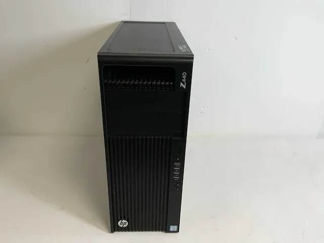 Hp z440, xeon(r) cpu e5-1650 v4, 64 gb ram, 512 gb nvme, nvidia quadro k1200 4 gb workstation - afbeelding 1 van  4
