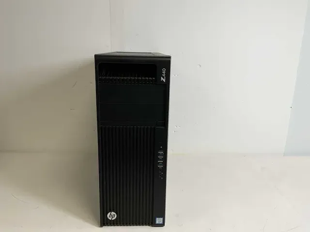 Hp z440, xeon(r) cpu e5-1650 v4, 64 gb ram, no hdd, nvidia quadro k1200 4 gb workstation - afbeelding 1 van  4