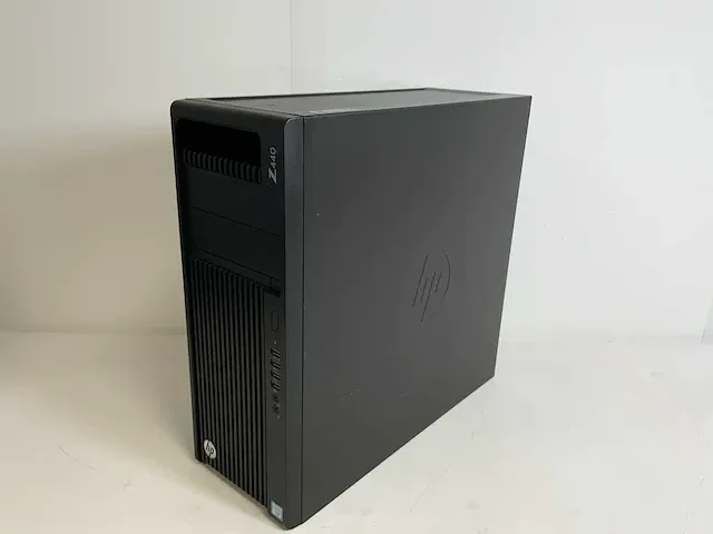 Hp z440, xeon(r) cpu e5-1650 v4, 64 gb ram, no hdd, nvidia quadro k1200 4 gb workstation - afbeelding 2 van  4