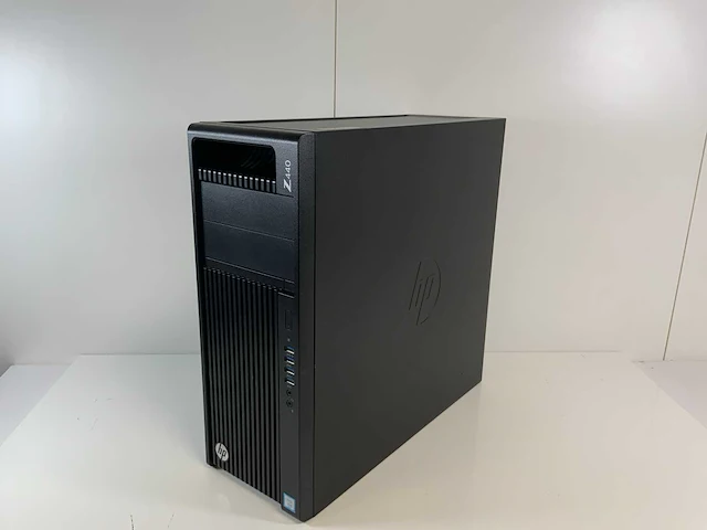 Hp z440, xeon(r) e5-1650 v4, 32 gb ram, no hdd, nvidia quadro k1200 4 gb workstations - afbeelding 4 van  6