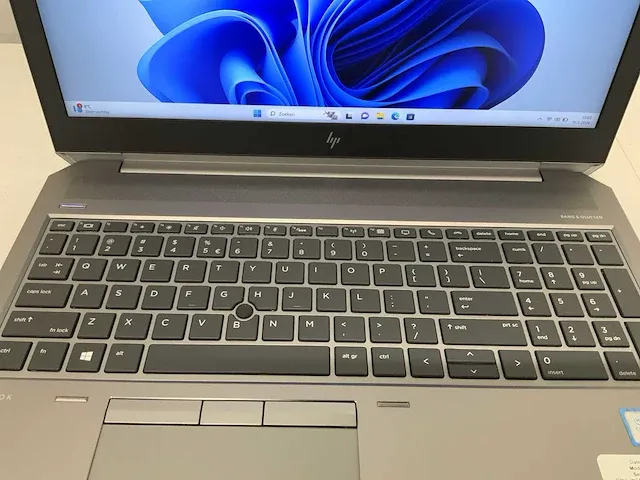 Hp zbook 15 g5 (i7-gen8) laptop - afbeelding 3 van  8