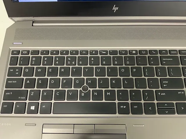 Hp zbook 15 g5 (i7 gen8) laptop - afbeelding 7 van  11