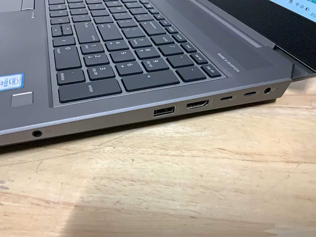 Hp zbook 15 g6 (i9 gen9) laptop - afbeelding 7 van  8