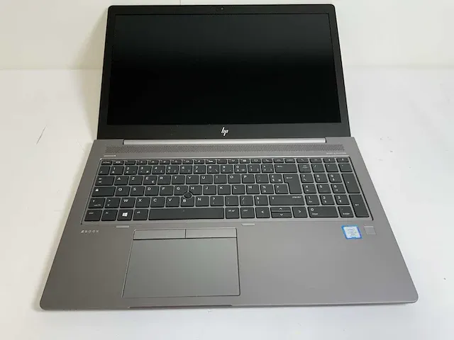Hp zbook 15u g5 15.6", core(tm) i7 8th gen, 32 gb ram, 512 gb nvme amd radeon pro wx 3100 2 gb mobile workstation - afbeelding 4 van  6
