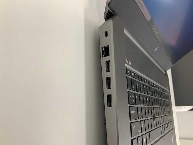 Hp zbook 17 g6 laptop - afbeelding 4 van  6