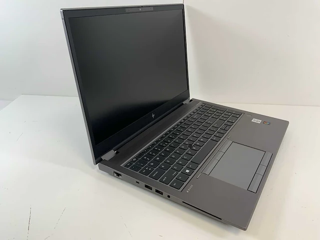 Hp zbook fury 15 g7 15.5", core(tm) i7 10th gen, 16 gb ram, 512 gb nvme, nvidia quadro t2000 mobile 4 gb mobile workstation - afbeelding 1 van  6