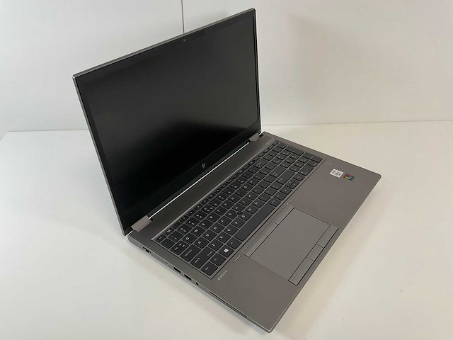 Hp zbook fury 15 g7 15,5”, core(tm) i7 10th gen, 32 gb ram, 1 tb sata, nvidia quadro t2000 4 gb mobile workstation - afbeelding 2 van  7