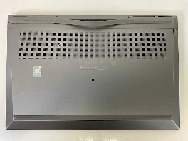 Hp zbook fury g7 15.5”, core(tm) i7 10th gen, 32 gb ram, 1 tb nvme, 2 tb hdd, nvidia quadro t2000 mobile 4 gb mobile workstation - afbeelding 7 van  8