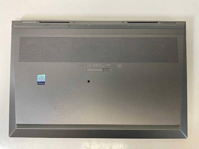 Hp zbook fury g7 17”, core(tm) i7 10th gen, 32 gb ram, 1x 1 tb nvme - 1x 2 tb hdd, nvidia quadro t2000 mobile 4 gb mobile workstation - afbeelding 6 van  7