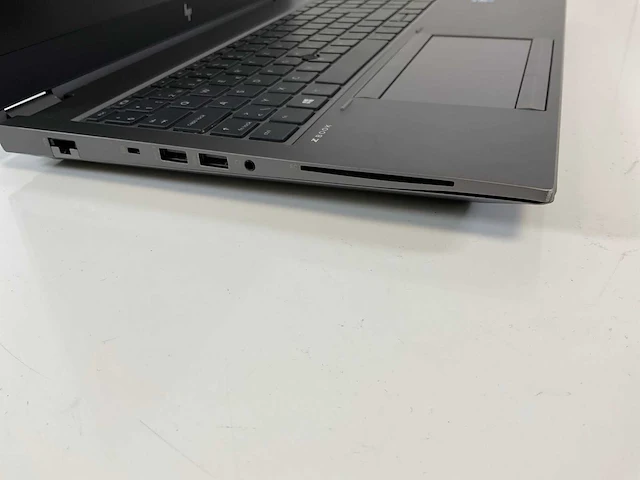 Hp zbook fury g8 15.5”, core(tm) i7 11th gen, 32 gb ram, 512 gb nvme, nvidia corp t1200 gpu 4 gb mobile workstation - afbeelding 8 van  8