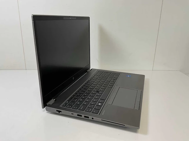 Hp zbook fury g8 15.5”, core(tm) i7 11th gen, 32 gb ram, 512 gb nvme, nvidia t1200 laptop 4 gb mobile workstation - afbeelding 2 van  8