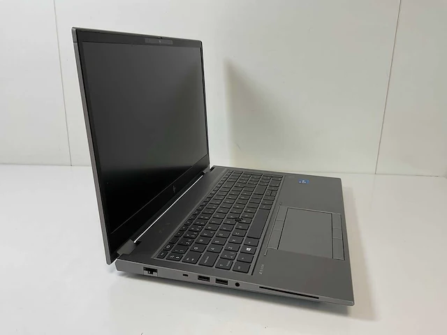 Hp zbook fury g8 15.5”, core(tm) i7 11th gen, 32 gb ram, 512 gb nvme, nvidia t1200 laptop 4 gb mobile workstation - afbeelding 2 van  9