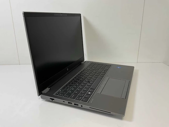 Hp zbook fury g8 15.5”, core(tm) i7 11th gen, 32 gb ram, 512 gb nvme, nvidia t1200 laptop 4 gb mobile workstation - afbeelding 2 van  8