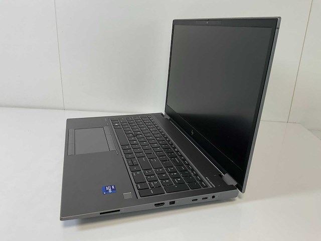 Hp zbook fury g8 15.5”, core(tm) i9 11th gen, 64 gb ram, 1 gb nvme, nvidia rtx a2000 4 gb mobile workstation - afbeelding 3 van  6