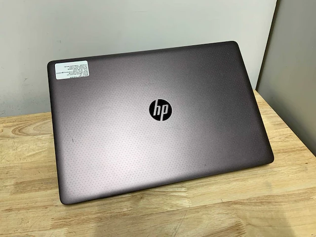 Hp zbook studio g3 laptop - afbeelding 8 van  8