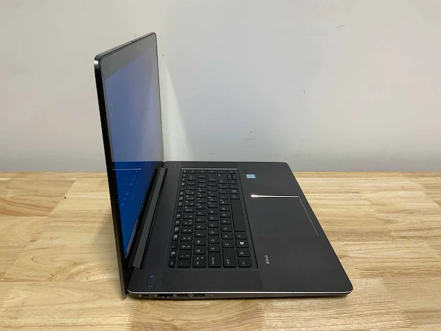 Hp zbook studio g3(i7) laptop - afbeelding 4 van  8