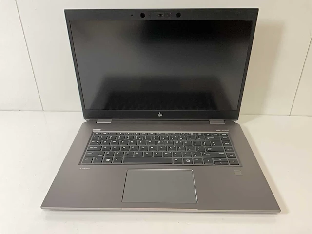 Hp zbook studio g5 15.5”, core(tm) i7 8th gen, 32 gb ram, 1 tb nvme, nvidia quadro p1000 4 gb mobile workstation - afbeelding 1 van  8