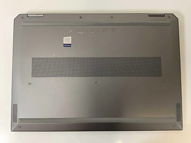 Hp zbook studio g5 15.5”, core(tm) i7 8th gen, 32 gb ram, 1 tb nvme, nvidia quadro p1000 4 gb mobile workstation - afbeelding 6 van  8