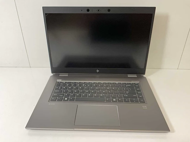 Hp zbook studio g5 15.5”, core(tm) i7 8th gen, 32 gb ram, 1 tb nvme, nvidia quadro p1000 4 gb mobile workstation - afbeelding 1 van  8