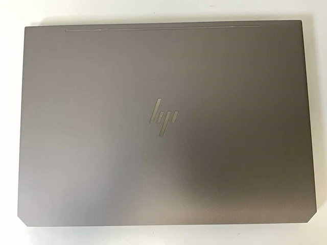 Hp zbook studio g5 15.5”, core(tm) i7 8th gen, 32 gb ram, 1 tb nvme, nvidia quadro p1000 4 gb mobile workstation - afbeelding 5 van  8