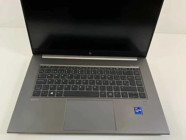 Hp zbook studio g8 15.6", core(tm) i9 11th gen, 32 gb ram, 1 tb nvme, nvidia geforce rtx 3080 16 gb mobile workstation - afbeelding 4 van  7