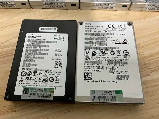 Hpe 3,2tb sas 12g sc ds ssd (20x) - afbeelding 3 van  4