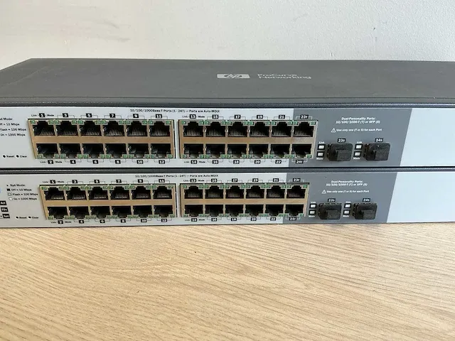 Hpe procurve 1810g-24 19" switch (2x) - afbeelding 3 van  3