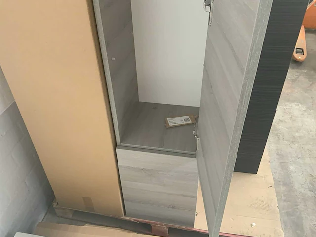 Hr straight badkamerkast hoog grijs essen 160cm - afbeelding 7 van  7