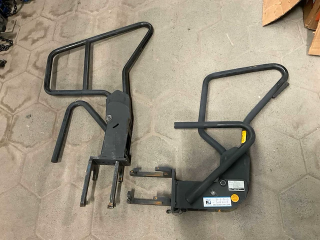 Hrs-e heftruck deuren set - afbeelding 1 van  5
