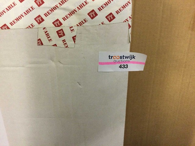 Hsk - line 800122 - design radiator mat zwart - afbeelding 3 van  3