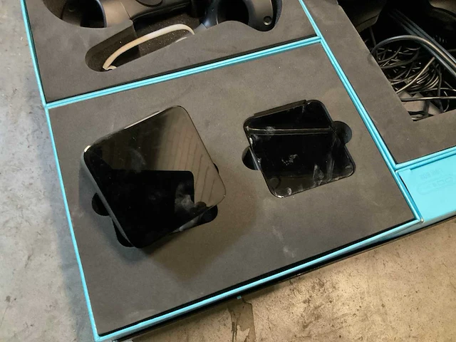 Htc vive virtual reality set - afbeelding 3 van  4