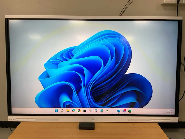 Huawei ib-ug65 (cdd0001) 65”, core(tm) i7 10th, 16 gb ram, 512 gb ssd intelligent collaborative whiteboard - afbeelding 1 van  6