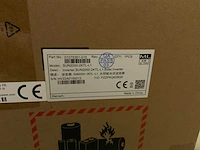 Huawei sun2000 2ktl-l1 hybride omvormer - afbeelding 3 van  3