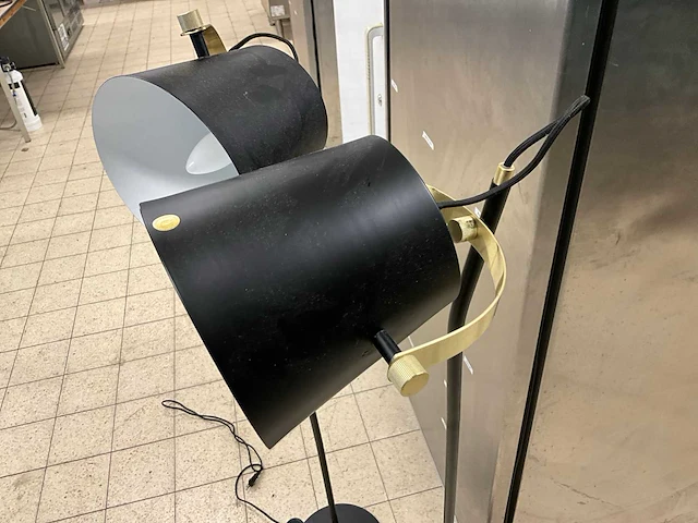Hübsch vloerlamp (2x) - afbeelding 3 van  6