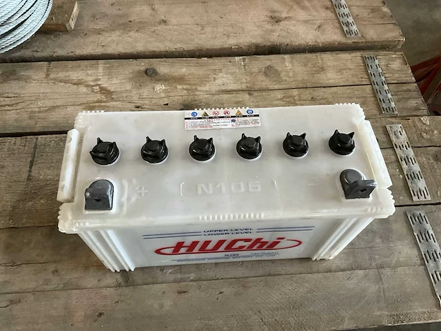 Huchi n100 100 ah accu 12volt - afbeelding 2 van  5