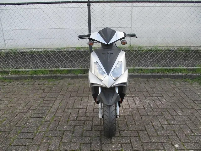 Hudson bike - bromscooter - exactly 50 2 tact - scooter - afbeelding 3 van  9