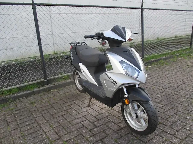 Hudson bike - bromscooter - exactly 50 2 tact - scooter - afbeelding 4 van  9