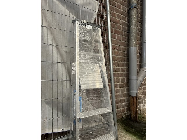 Huishoudtrap/geribbelde staande sportladder 3 treden zarges, nova s 42453 - afbeelding 3 van  4