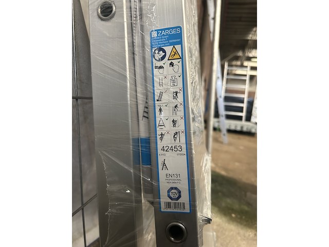 Huishoudtrap/geribbelde staande sportladder 3 treden zarges, nova s 42453 - afbeelding 4 van  4