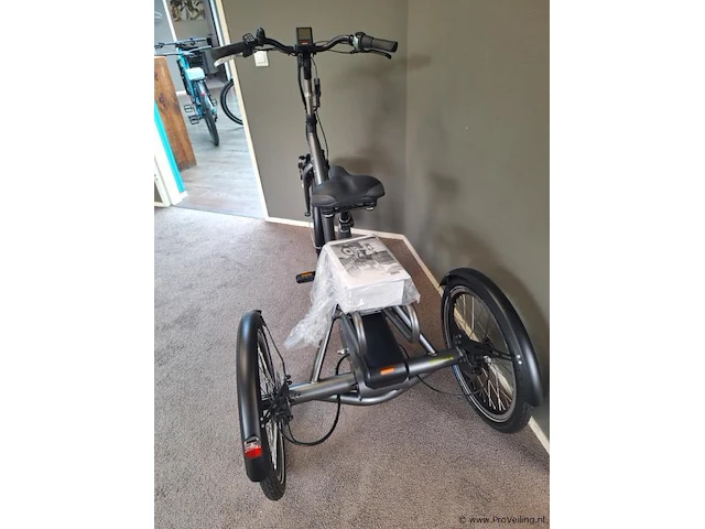 Huka driewielerfiets |model city | lage instap | kleur gunmetal grey | maat m - afbeelding 10 van  19